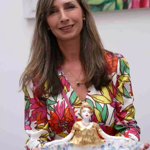 IRIS NIEDERER